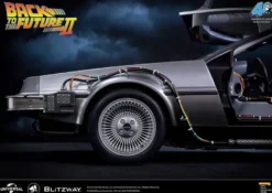 Zurück in die Zukunft II Premium UMS Actionfahrzeug 1/6 Zeitmaschine Time Machine 74 cm